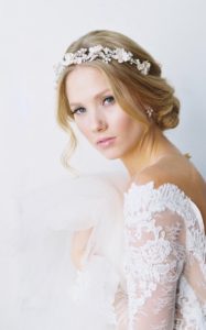 romantic winter bridal style- bel aire bridal / photography by kurt boomer