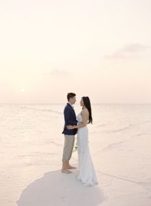 A BAREFOOT CEREMONY ON A SANDBAR WITH 360 DEGREE OCEAN VIEWS / Maldives destination wedding